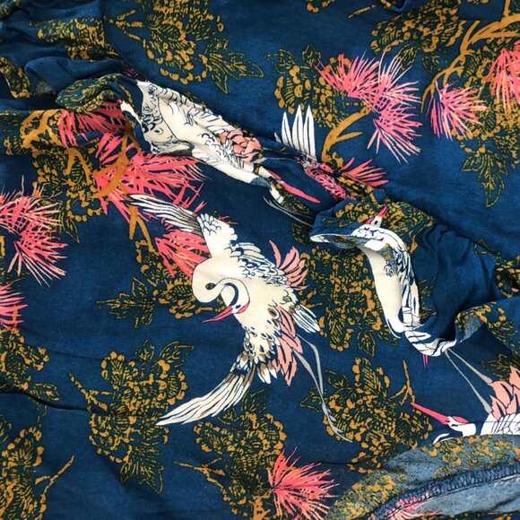 Express Floral Romper - Picture 2 of 6